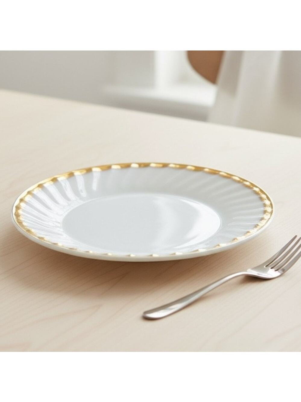 Vintage Anchor Hocking Fire King White Plate Golden Edge Oven Ware